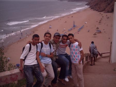 avec des amis a la plage emin targa